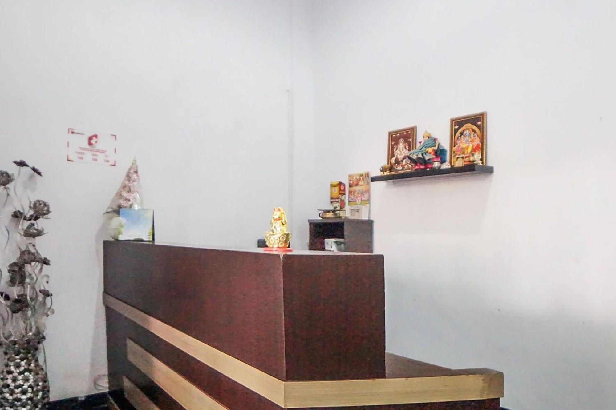 Super Oyo 91627 Wika Wiki Homestay Medan Exterior foto